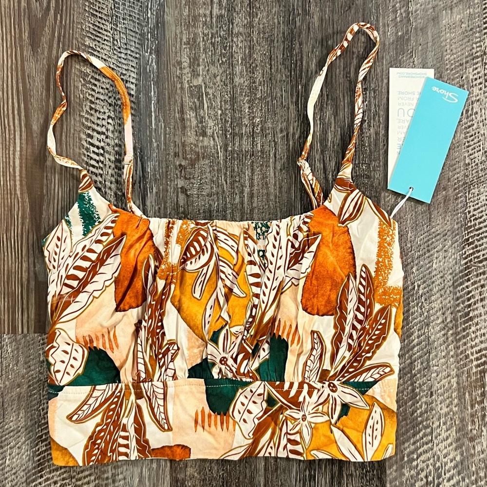 Short Brand Tropical Print Crop Top